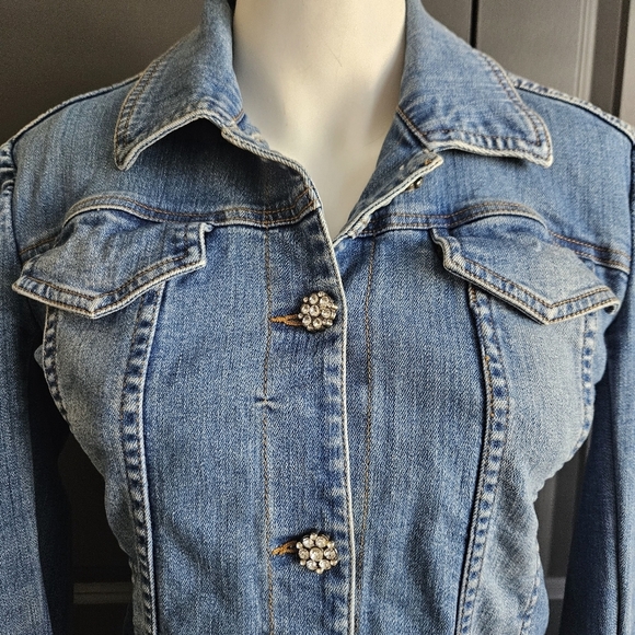 Cache Women's Blue Denim Short Jacket Rhinestone Buttons Size 6 - Picture 4 of 12
